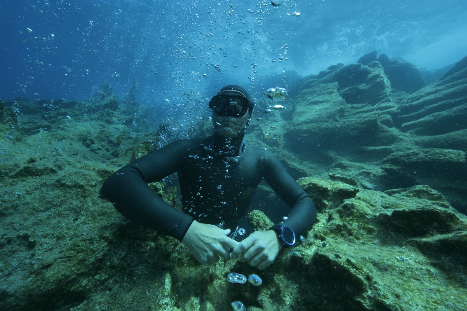 Portrait de Stéphane en apnée près de la surface